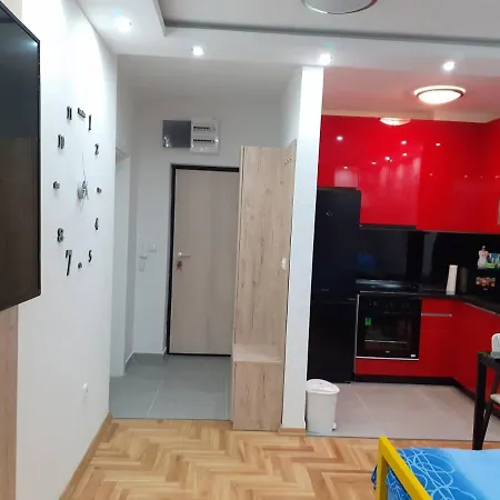 Apartamento Lovely Studio In *